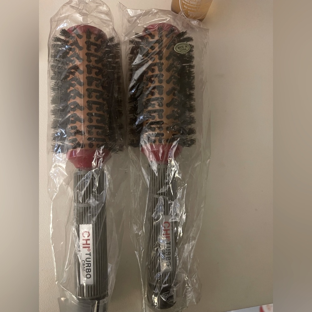 Chi Round Brush CB06